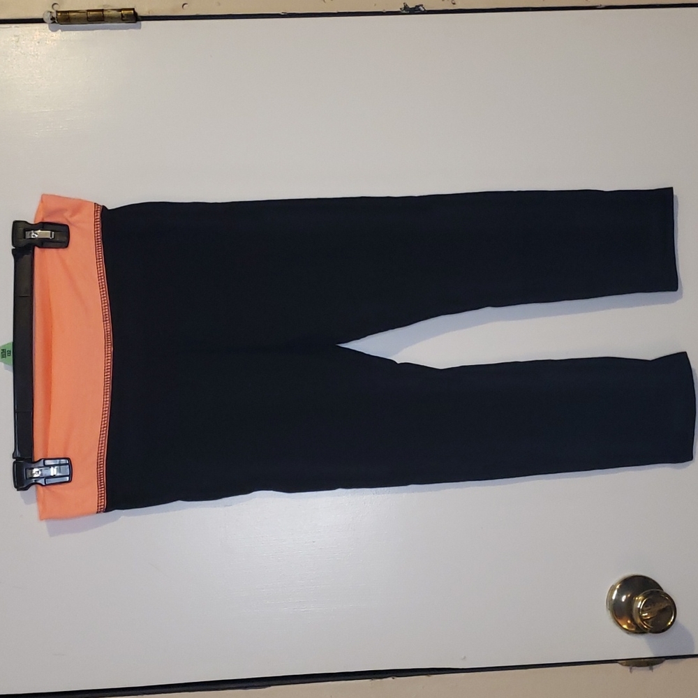 No Name Sz S Neon Orange Top Capri Pants